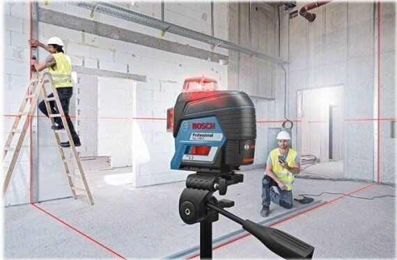 BOSCH ЛАЗЕРНИЙ ЛІНІЙНИЙ НІВЕЛІР 3-ПЛОСКОСТІ GLL 3-80 C