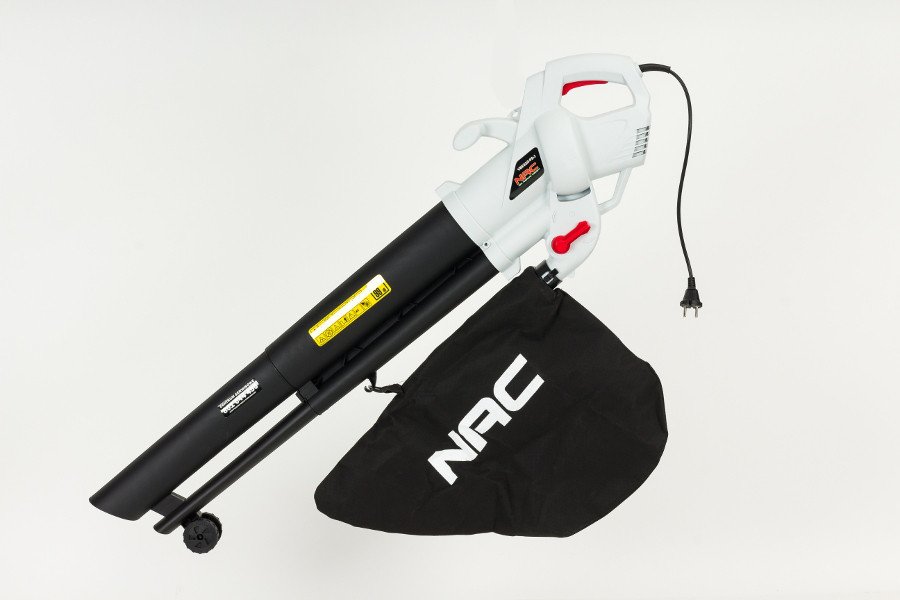 Пилосос для листя NAC VBE320-FS-J 3200 Вт, 250 км/год, мішок 40 л
