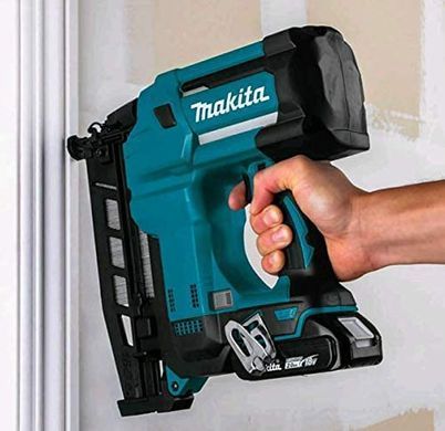 MAKITA ГВОЗДЕЗАБИВНОЙ ПИСТОЛЕТ 18V DBN600RTJ 0&deg; 25-64mm 16Ga 2x5,0Ah &hellip;