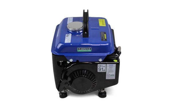 Генератор Hyundai HG800-A 720W + Набор гаечных и торцевых ключей 94 шт Hyundai HCO13