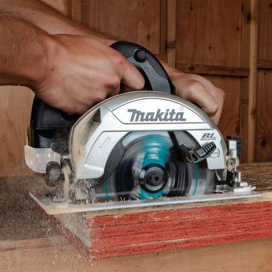 Акумуляторна переносна циркулярна пилка 165 мм LXT 18V AWS XPT ADT BLDC MAKITA DHS661RTJU