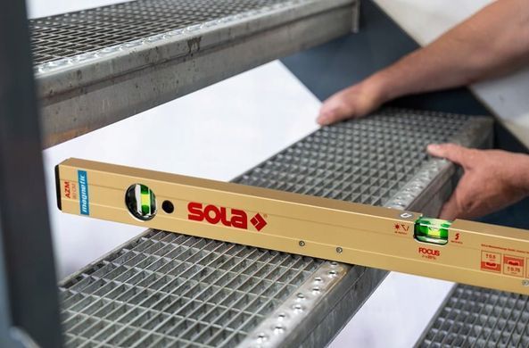 Рівень будівельний з колбою алюмінієвий SOLA 1800 мм AZ 180