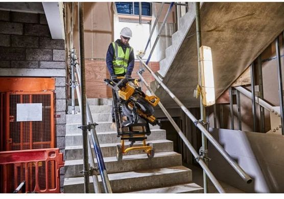 Стенд на колесах для торцювальних пилок DeWALT DE7260