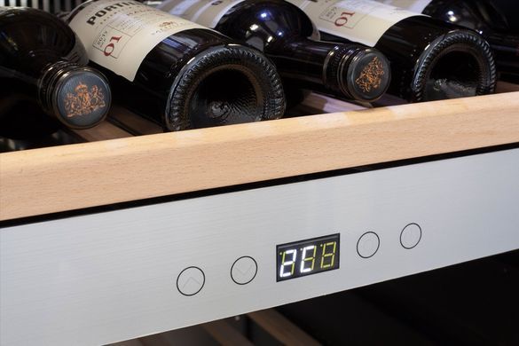 Винный холодильник CASO WineComfort 180