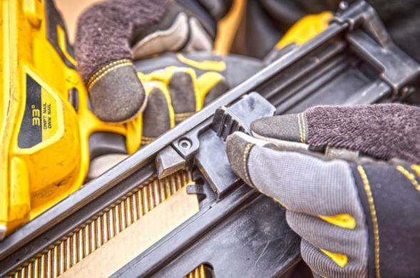 Цвяхозабивач Dewalt 18V Dcn930N 33&deg; 64-90мм