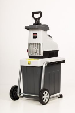 ИЗМЕЛЬЧИТЕЛЬ ВЕТОК 2800W 44мм, РЕЗАК ПЛОТТЕР, SHE280S-BOX-G