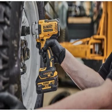 Гайковерт ударный аккумуляторный бесщёточный DeWALT DCF891NT