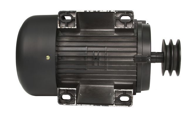 ДВИГУН ТРИФАЗНИЙ Y112M-2 5,5HP 2880 об/хв