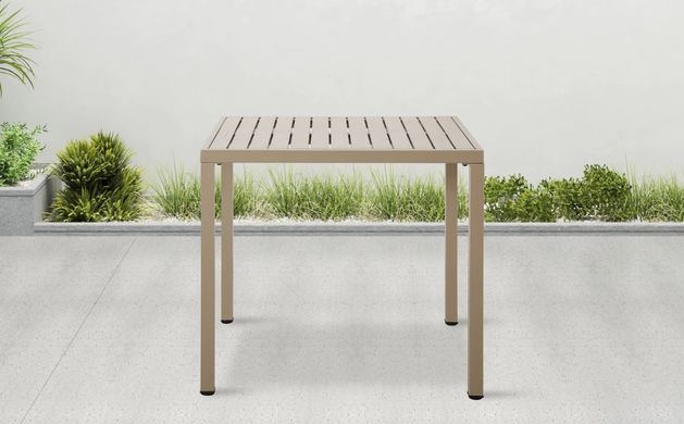 Стіл садовий пластиковий BRIS Beige для тераси та балкона Bj&oslash;rkka