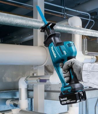 Акумуляторна пилка MAKITA DJR189Z BODY 18V LXT XPT BLDC