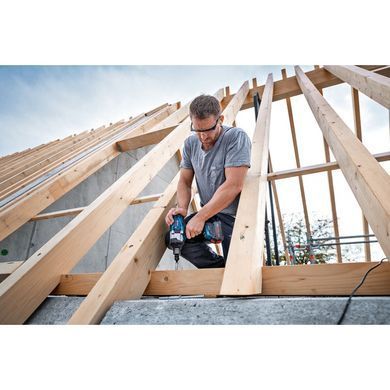 Акумуляторний ударний гайковерт Bosch GDS 18V-1050 H Professional