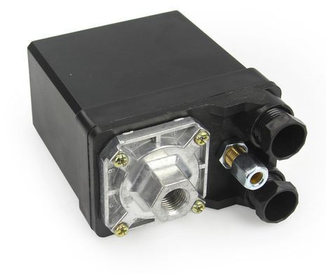 Реле давления с манометром 3 фазы Mar-Pol M8068692