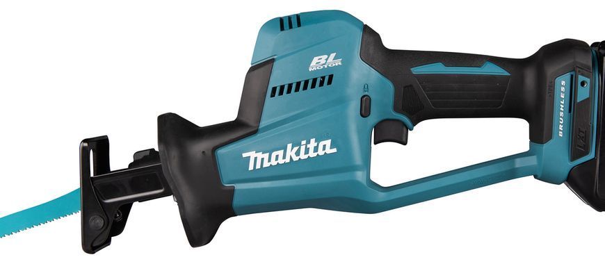 Акумуляторна пилка MAKITA DJR189Z BODY 18V LXT XPT BLDC