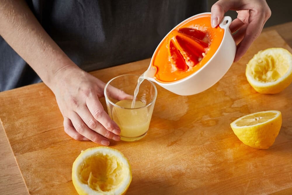 Соковыжималка для цитрусовых ручная Fiskars Functional Form, диаметр 11.9 см