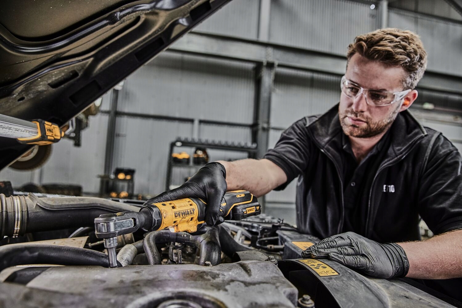 Гайковерт DeWALT DCF503EN, удлиненная головка