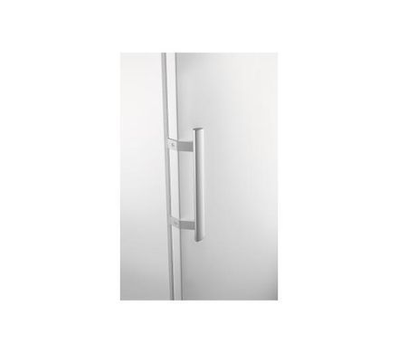 Холодильник Electrolux LRS2DE39W - 186 см