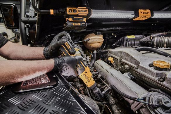 Аккумуляторный гайковерт DeWALT DCF503EN
