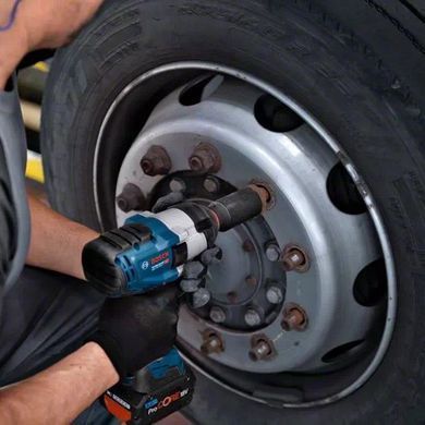 Акумуляторний ударний гайковерт Bosch Professional GDS 18V-1050 H