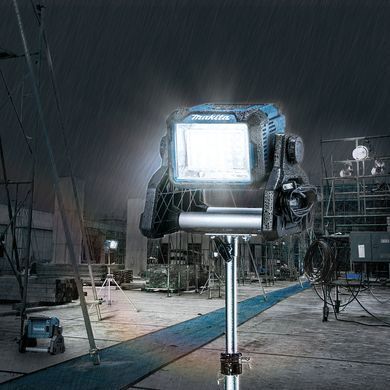 MAKITA ЛАМПА DML811 18V/14,4V/AC 3000lm