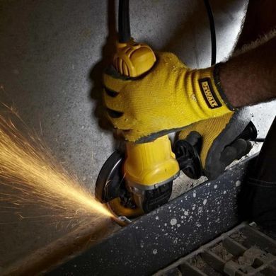 DEWALT КУТОВА ШЛІФМАШИНА 125мм/ 900Вт DWE4157