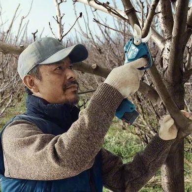 BOSCH СЕКАТОР 12V PRO PRUNER 25mm 2x3,0Ah