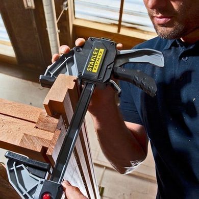STANLEY ЗАТИСКАЧ АВТОМАТИЧНИЙ FATMAX XL 600мм