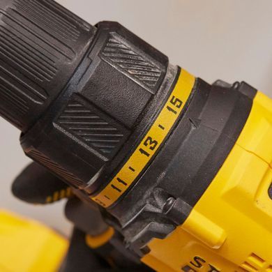 STANLEY ШУРУПОВЕРТ V20 SFMCD710D2K 60Nm 2x2,0Ah КЕЙС