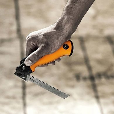 Пила складная компактная 15 см с двумя лезвиями Fiskars