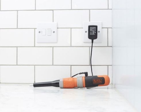 Отвертка аккумуляторная Black Decker 3,6V