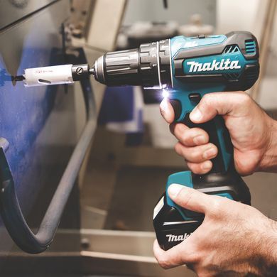 MAKITA ШУРУПОКРУТ УДАРНИЙ 18V DHP485RFJ 50/27Nm 2x3,0Ah BL