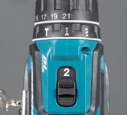 MAKITA ШУРУПОКРУТ УДАРНИЙ 18V DHP485RFJ 50/27Nm 2x3,0Ah BL