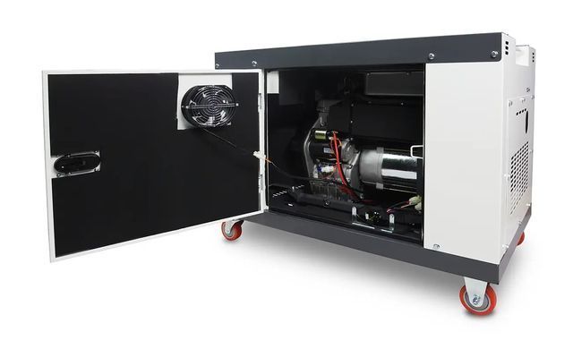 Генератор дизельний 3- фазний 400 В 10,6 кВА (DualPower) Machtmann 11000WD ATS