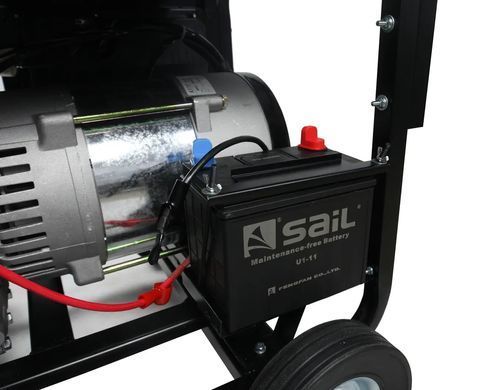 Генератор дизельный трехфазный 400 В 11,8 кВА Machtmann 12000W-DP