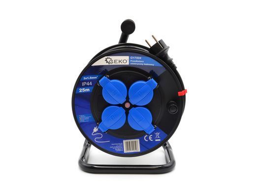 Электрический катушечный удлинитель 3 х 1,5 мм&sup2; 25 м IP44 Geko G17504