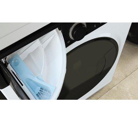 Стиральная машина Whirlpool WRSB 7259 D EU