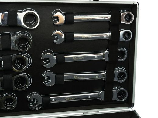 Набор ключей рожково-накидных шарнирных с трещоткой 6-32 мм 22шт GEKO G10342