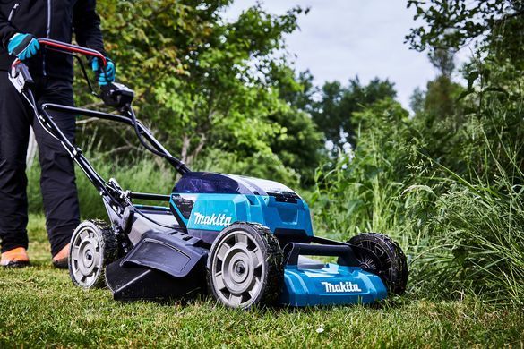 MAKITA ГАЗОНОКОСАРКА 18Vx2 DLM532PT4 53см 4x5,0Ah З ПРИВОДОМ