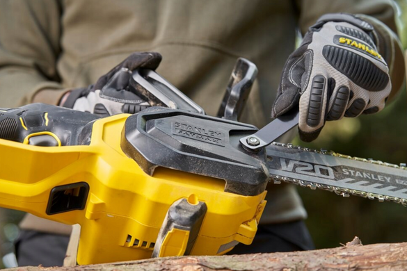 Акумуляторна ланцюгова пила 18V 30 см STANLEY FATMAX SFMCCS730M1-QW + ланцюг STZCS230-XJ