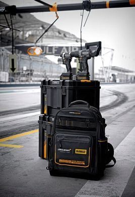 Рюкзак для инструмента McLaren DEWALT PRO