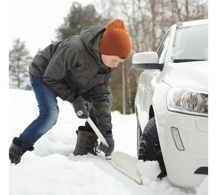 Автомобильная лопата Fiskars SnowXpert 143072 (1019347)