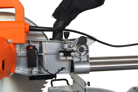 Торцювальна пилка ATIKA KGSZ 305 N-2