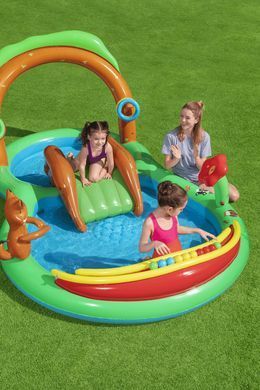 Надувной игровой центр Friendly Woods Bestway 53093