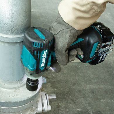 MAKITA КЛЮЧ УДАРНИЙ 1/2" 18V DTW300RTJ 330Nm 2x5,0Ah КІЛЬЦЕ