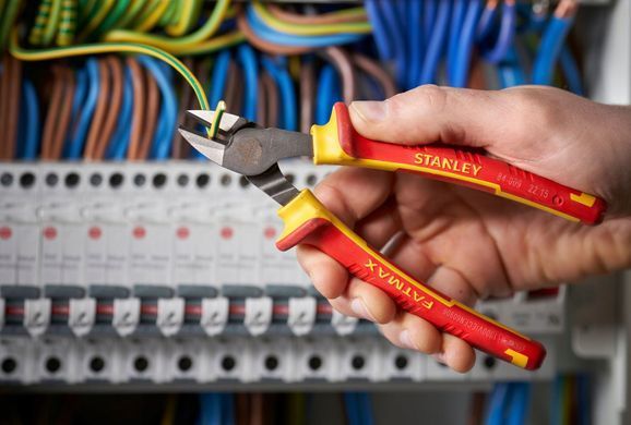 Кусачки електрика VDE 1000V 160 мм ізольовані електромонтажні Stanley