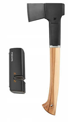 Подарунковий набір Fiskars Norden chopping axe N10 + sharpener SET 1052276