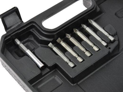Аккумуляторная отвертка 3,6 В + аксессуары Geko G80280