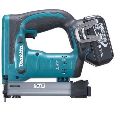 Акумуляторний степлер Makita DST221RFJ MAKPAC 18V + 2 акумулятори