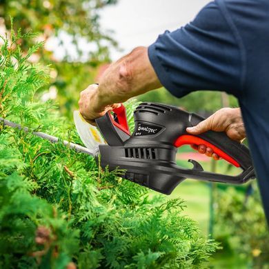 Кущоріз для стрижки живоплотів і гілок 1500 Вт Maltec 111199