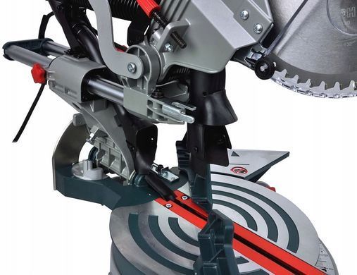 BOSCH ПИЛА ТОРЦЮВАЛЬНА 216мм/1600Вт GCM 8SJL