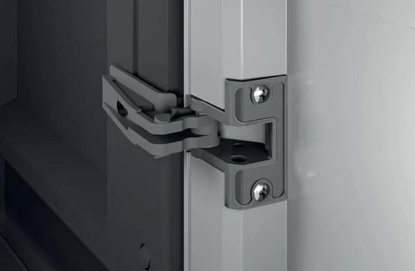 Пластикова шафа для інвентарю в гараж Gear Utility Cabinet Keter/Kis